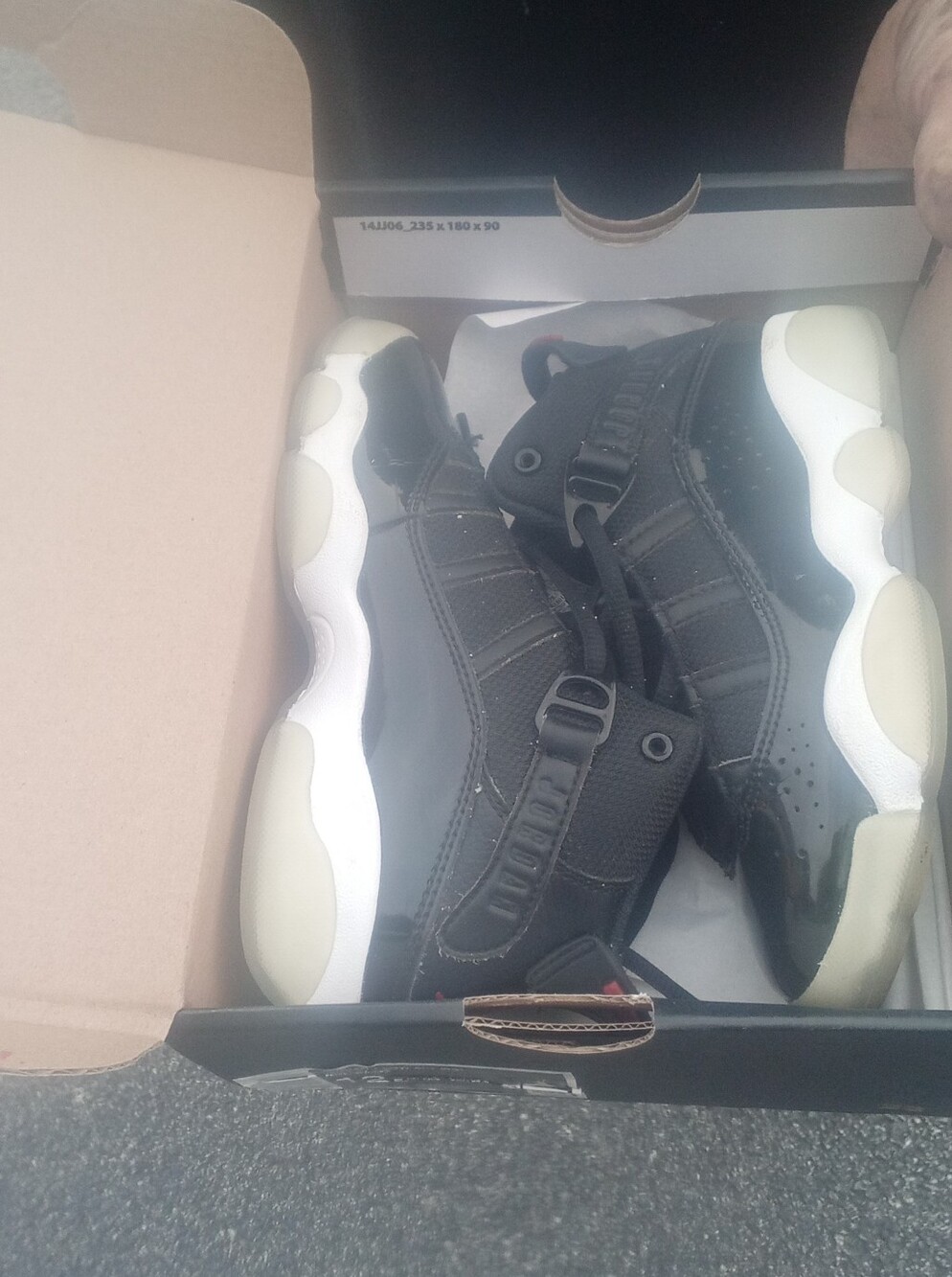 Jordan Men's Black and White Retro Sneakers